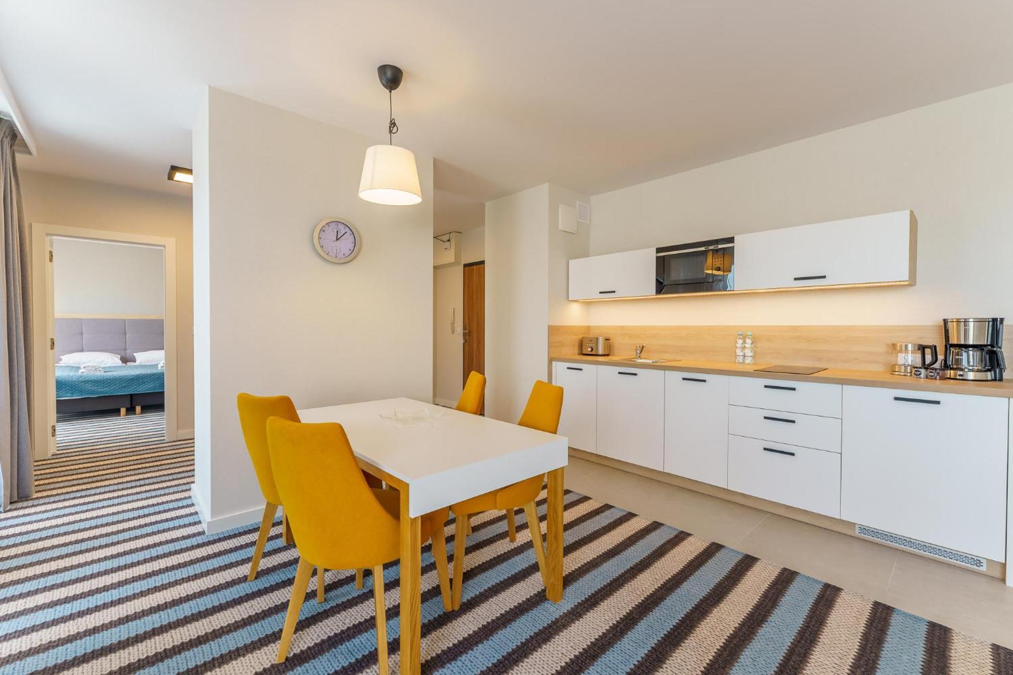Bel Mare Miedzyzdroje Apartment With Balcony By Noclegi Renters Екстер'єр фото